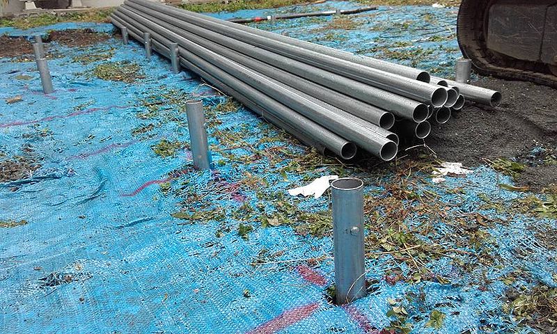 File:Pipes.jpg